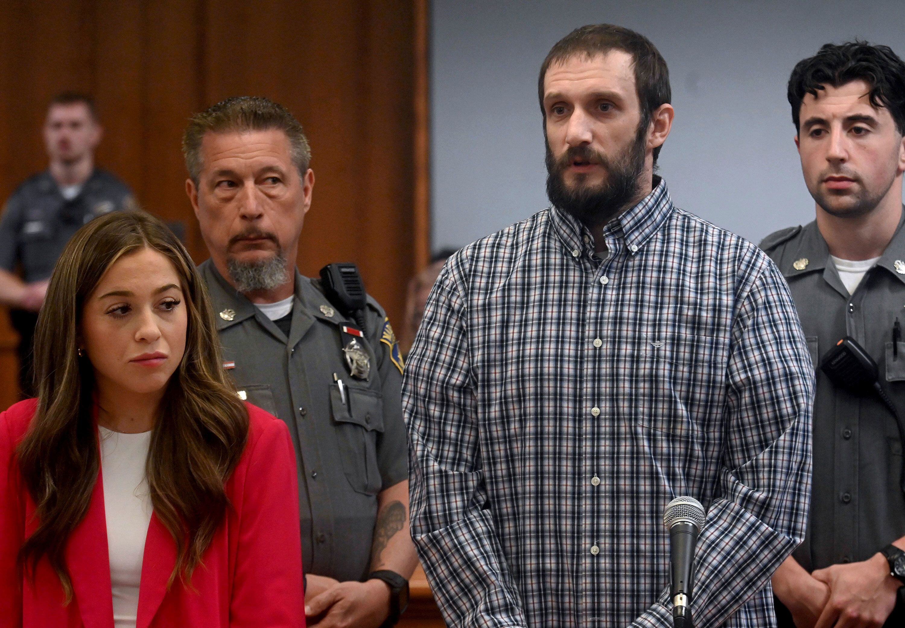 Robert Cole Parmalee appears with his public defender Kathryn Mallach for his arraignment at Rockville Superior Court on September 16, in Vernon, Connecticut. Photo credit:Jim Michaud/Hearst Connecticut Media via AP via CNN Newsource