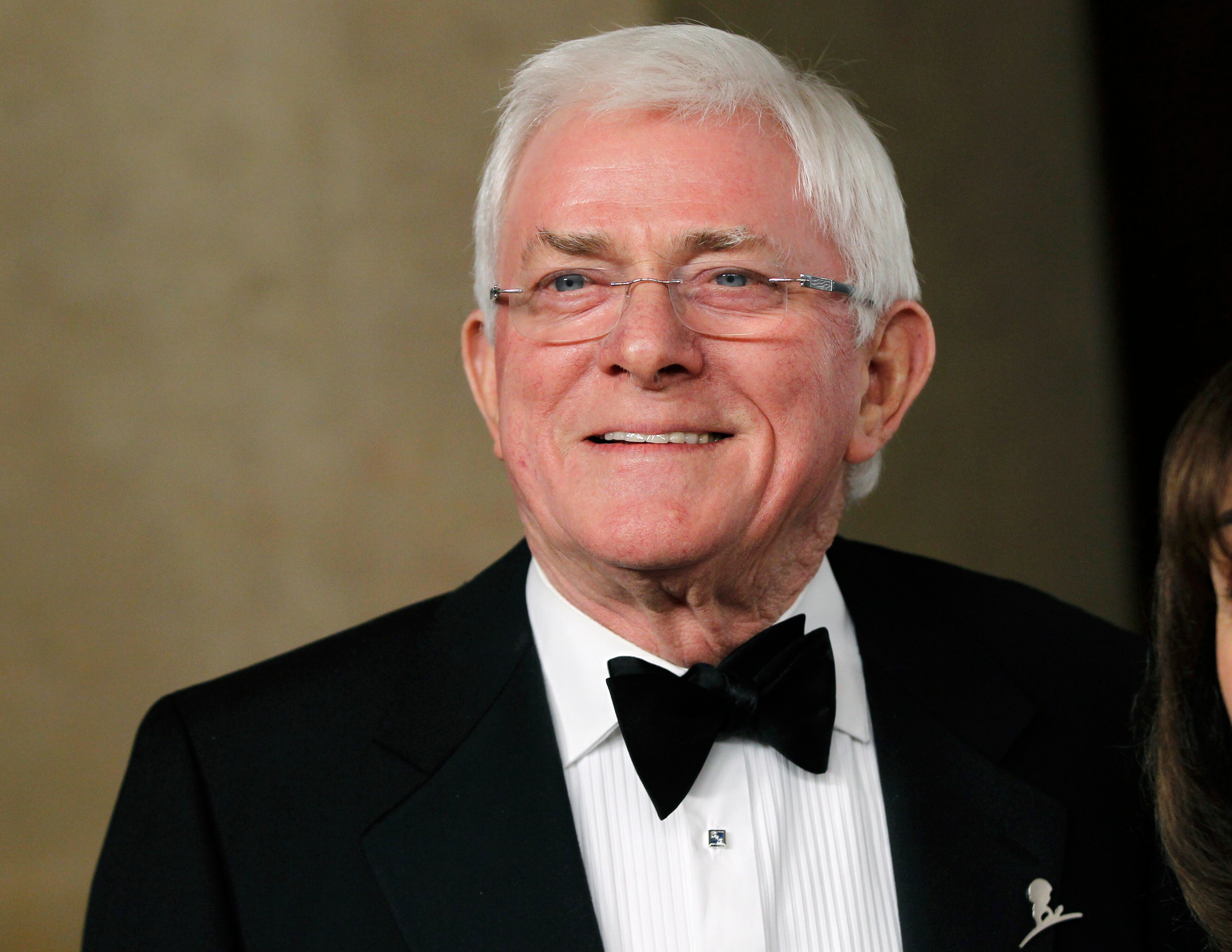 Phil Donahue poses at the benefit gala for the 50th anniversary of St. Jude Children's Research Hospital in Beverly Hills, California January 7, 2012. REUTERS/Danny Moloshok 