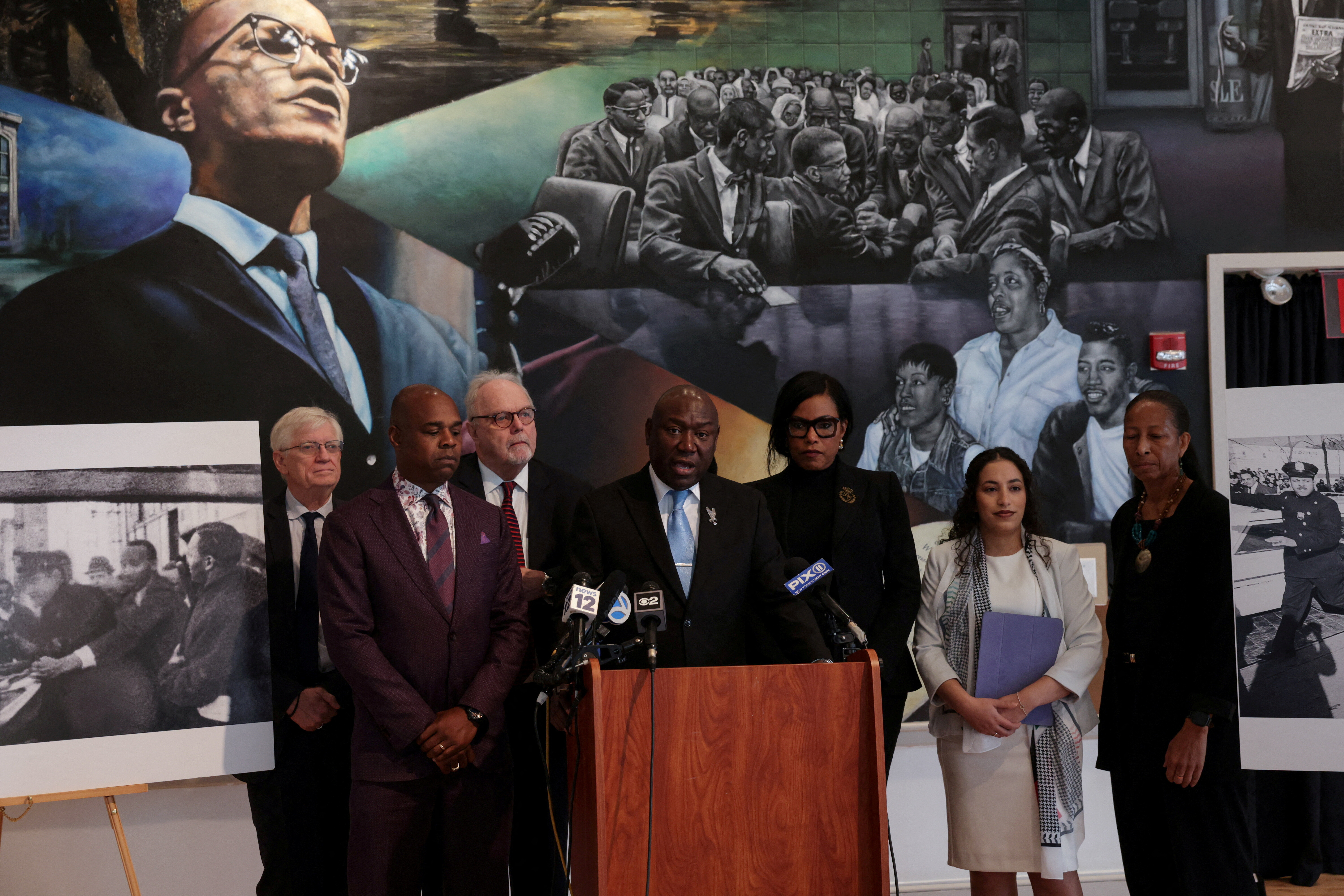 Attorney Ben Crump and legal team speak alongside daughter of the late killed civil rights leader Malcolm X, Ilyasah Shabazz, during a news conference to announce a lawsuit against government agencies and the New York City Police Department (NYPD) for the alleged assassination and concealment of evidence surrounding Malcolm X’s murder in New York City, U.S., November, 15, 2024. REUTERS/Shannon Stapleton