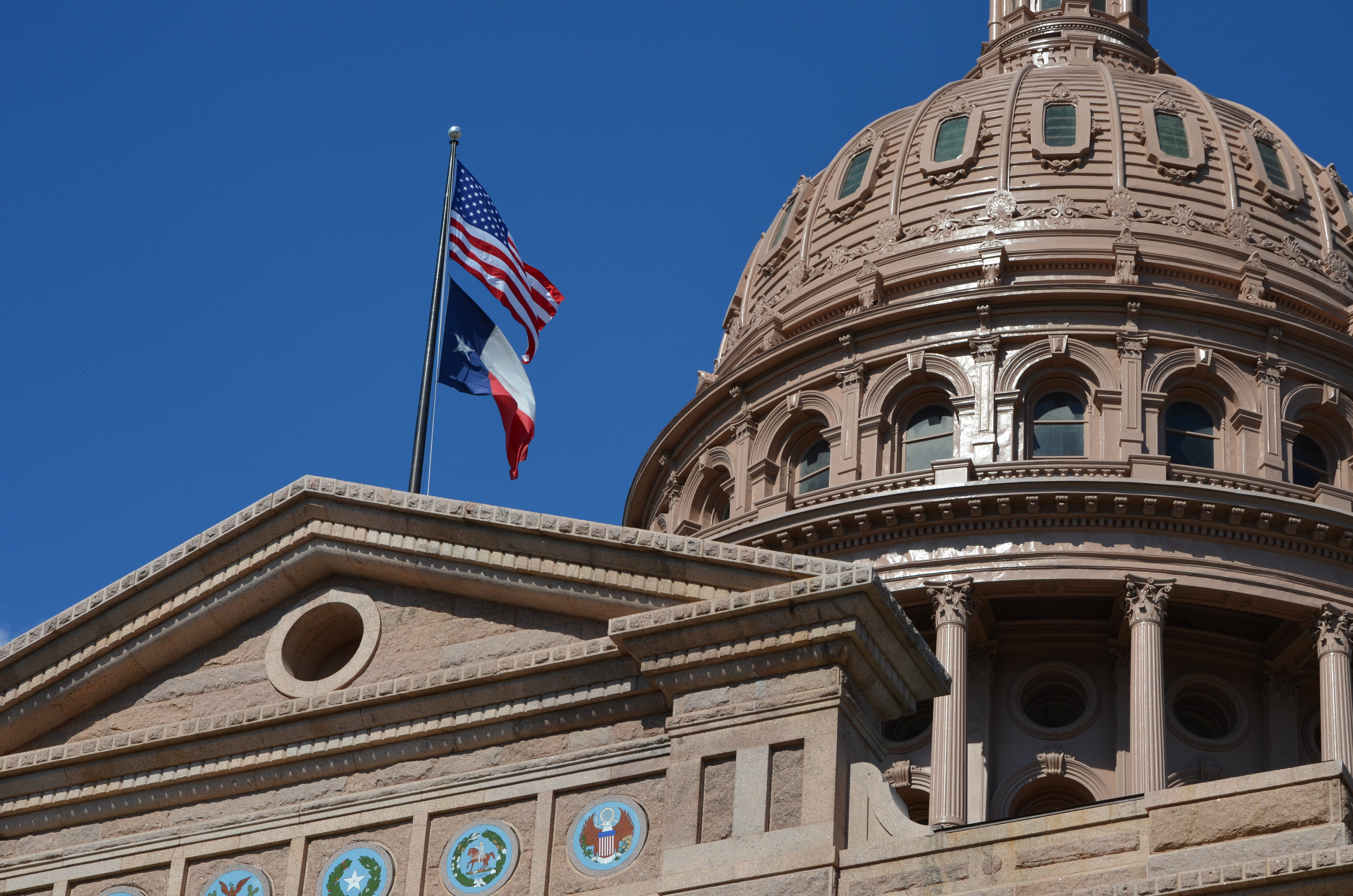 Texas Supreme Court (credit: iStock)