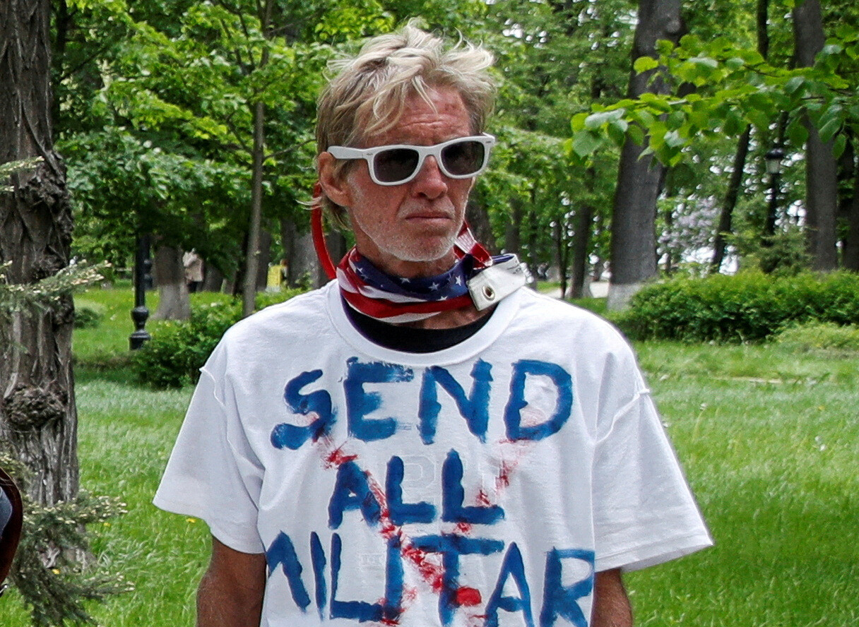 Ryan W. Routh, a suspect identified by news organizations, as the FBI investigates what they said was an apparent assassination attempt in Florida on Republican presidential nominee and former U.S. President Donald Trump, is seen during a rally demanding China's leader's assistance to organise an extraction process for Ukrainian service members from Azovstal Iron and Steel Works in Mariupol, in Kyiv, Ukraine May 17, 2022. REUTERS/Valentyn Ogirenko