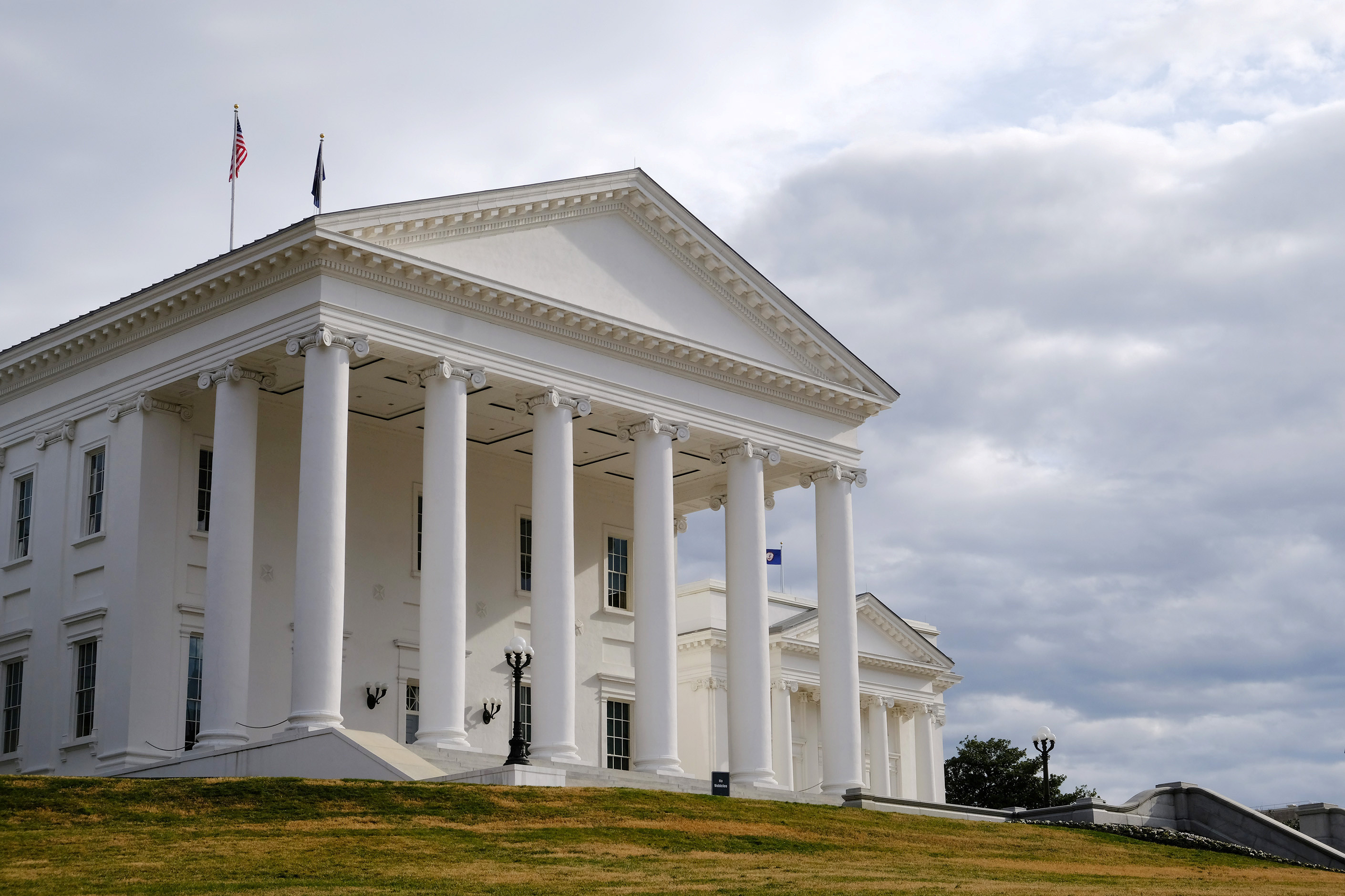 Virginia Democrats keep control of Statehouse in first elections after Trump win